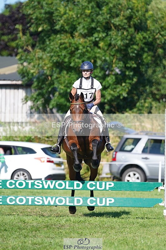 240811A-165104-06440 - 417-