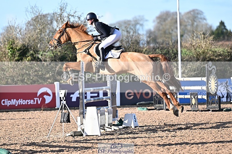 251203-123828-00492 - Cls 4 Newcomers and 1.10m Open