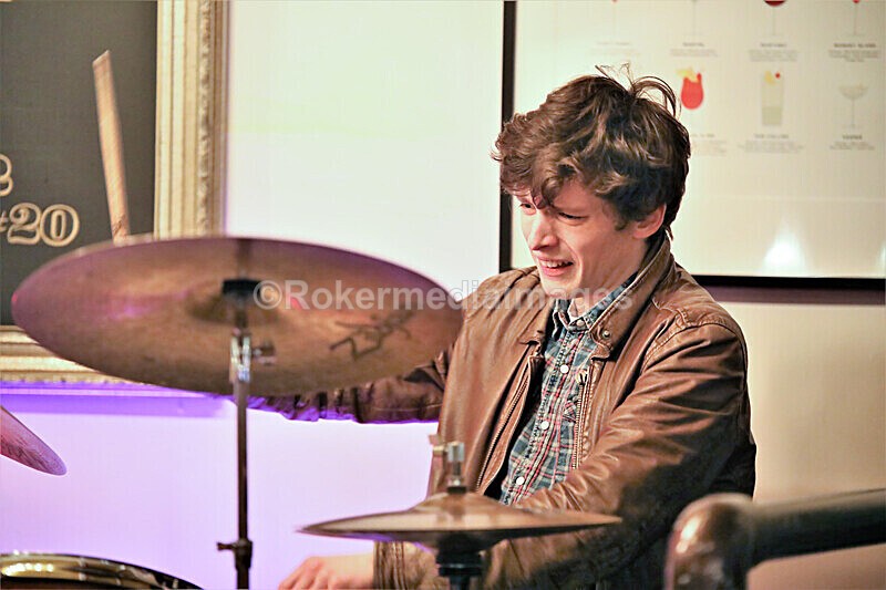 DAN-14 - Daniel Newberry Quartet