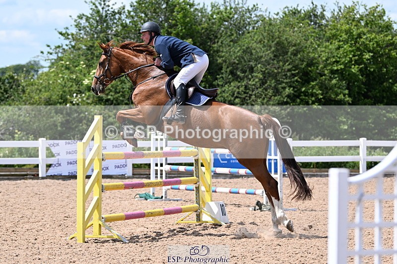 240619A-141804-00526 - Cls 4 Snr Newcomers and 1.10m Open