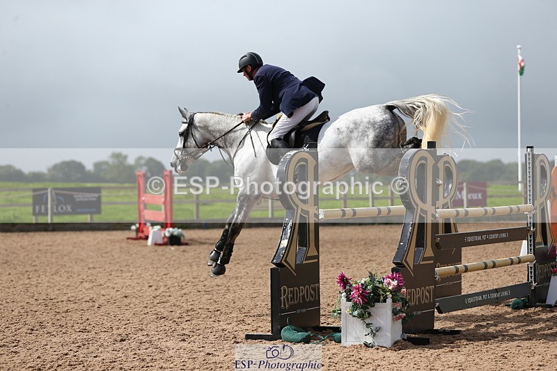 230812A-121153-08695 - Cls 32 Foxhunter