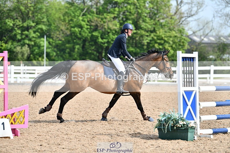 240511A-101850-11492 - Cls 28 95cm National Am Quali