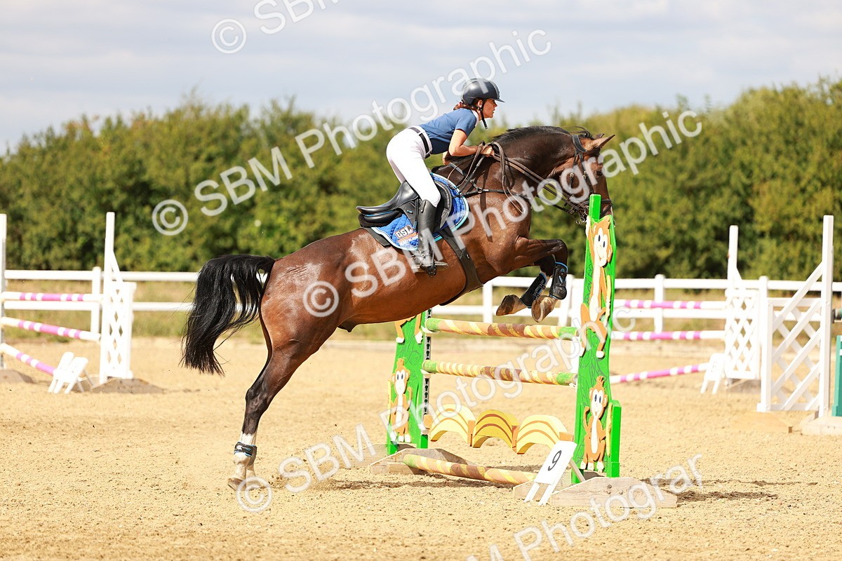SBM_007076 - Class 4 - Senior British Newcomers - 1.10m