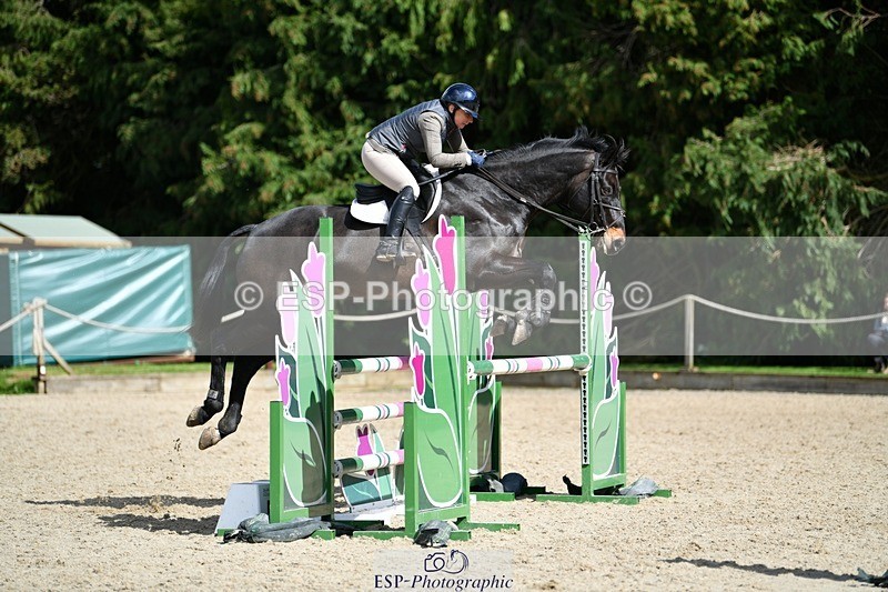 240324-121539-02507 - Cls 9 Snr 1.05m Open