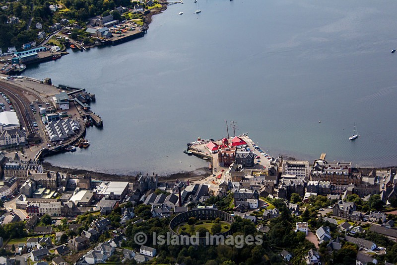 Oban Bay. - Aerial views of Argyll.