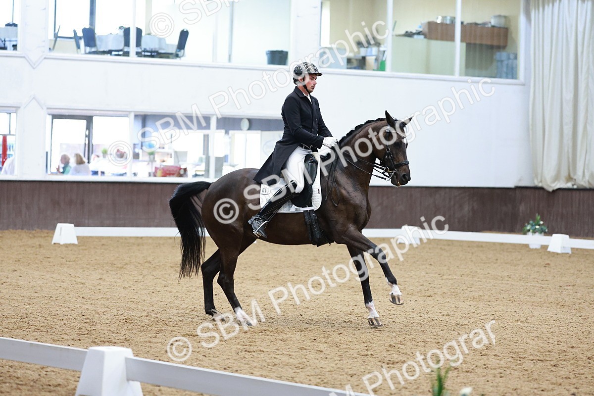 SBM_016669 - Class 5 - FEI INT II - 17.24-18.20
