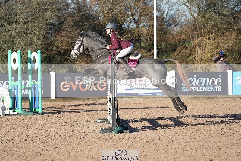 251130-103229-00929 - Cls 4 Pony Brit Nov & 80cm Open