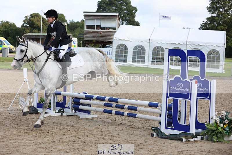 240823X-090508-14362 - 60cm R1 8.30 to 10.00