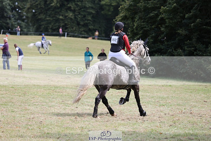 240825X-140103-34410 - 80cm XC 13.30 to 14.30