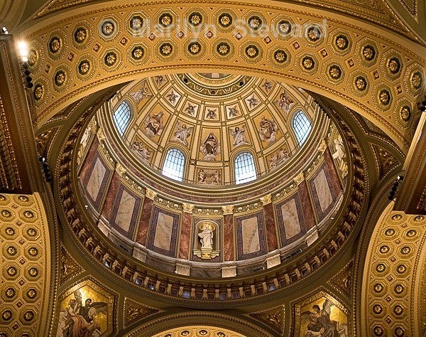 St Stephen's Basilica, Budapest -3 - Budapest to Amsterdam in Autumn