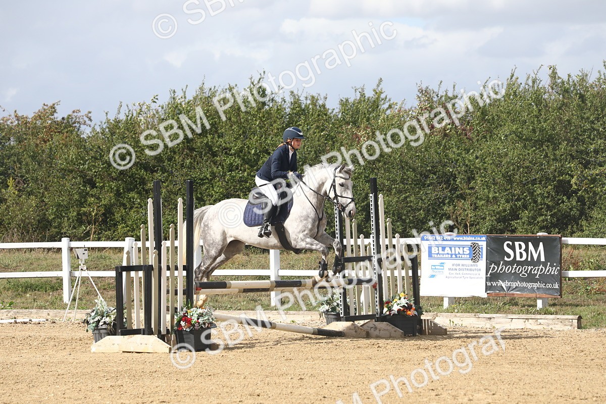 SBM_007945 - Class 10 - 80cm Champs