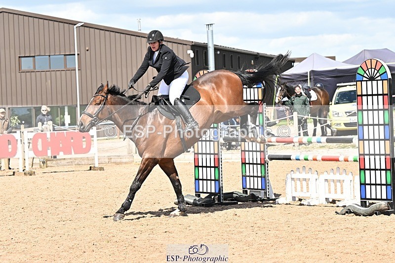 250416-131618-00990 - Cls 4 Newcomers and 1.10m