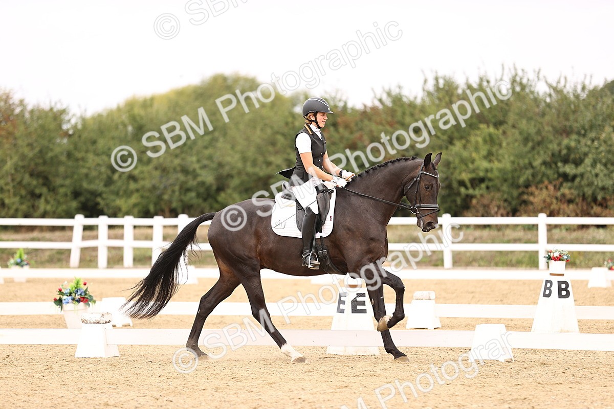 SBM_013943 - Class 4 - Novice 5 - 13.09-13.51