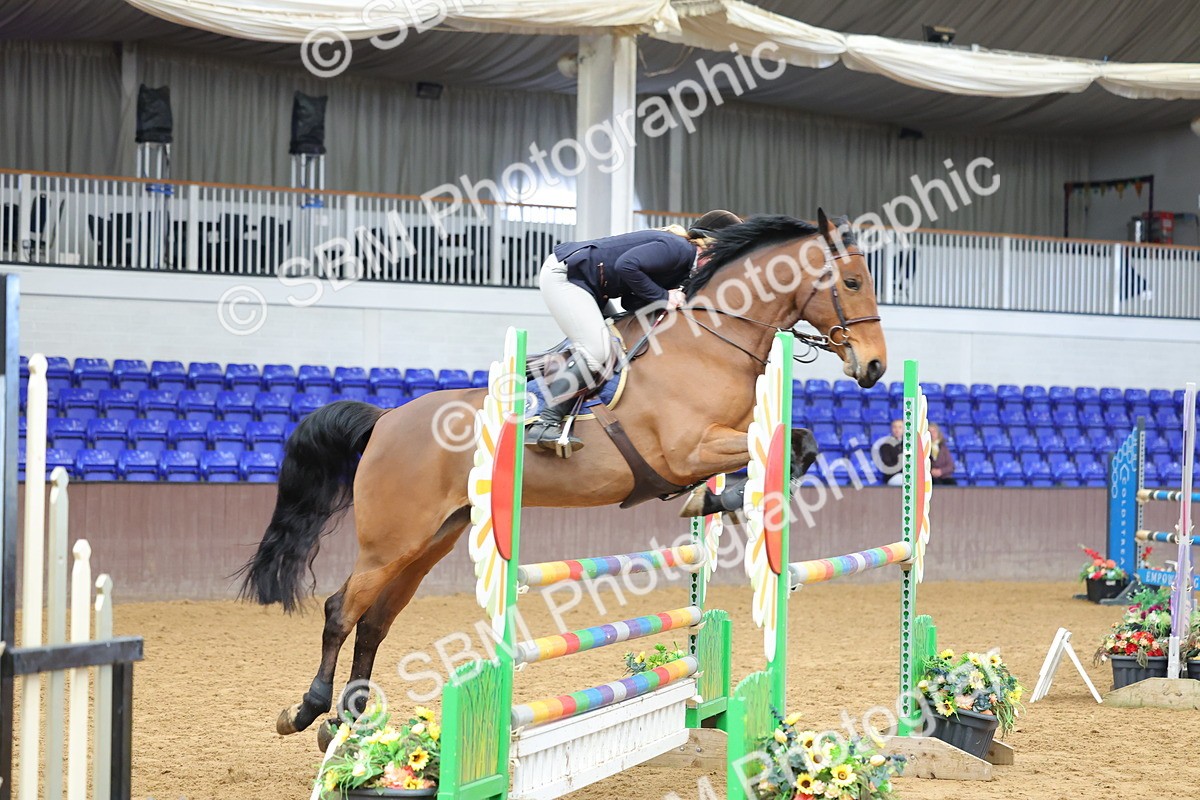 SBM_002705 - Class 8 - Senior Newcomers - 1.10m