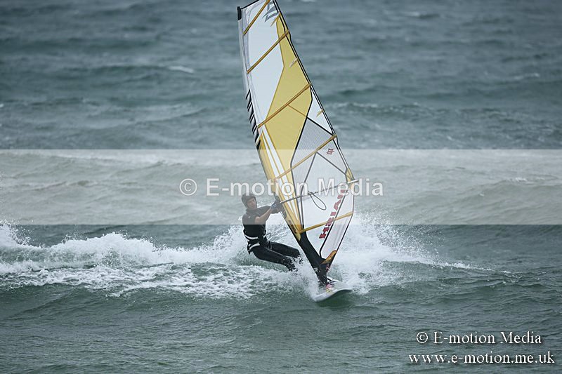 WS 150913-85 - Windsurfing