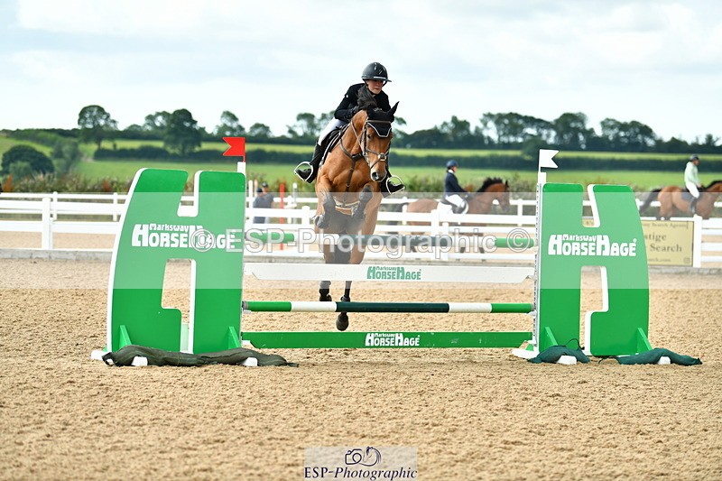 230721A-102506-05131 - Cls 30, 6 Yr Olds 1.20m