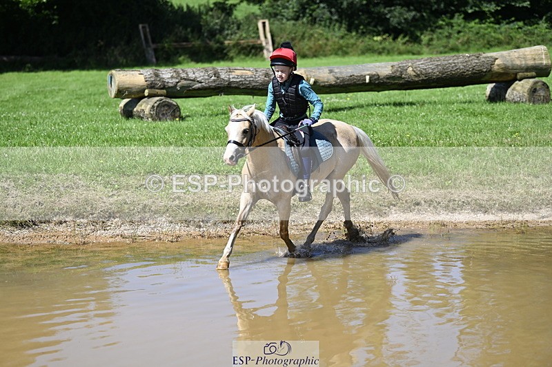 240728B-112244-00990 - Theo's Group XC