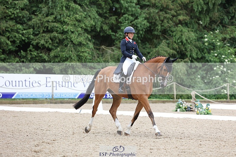 240524-092718-07165 - 255-BALANCERO-Laura_Collett