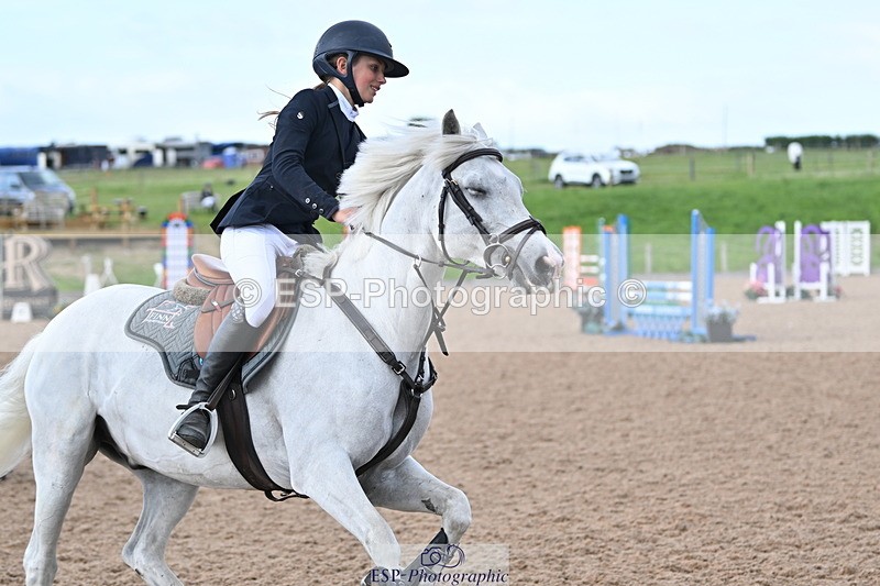 240628A-184000-01854 - Cls 6 Springboard 128cm + 138cm