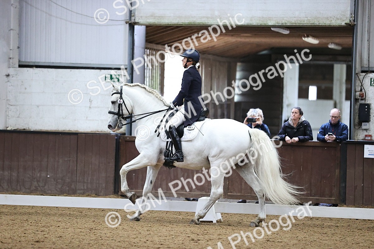 SBM_001379 - Class 21 -23 - FEI INT1-GP-Junior-Junior fsm