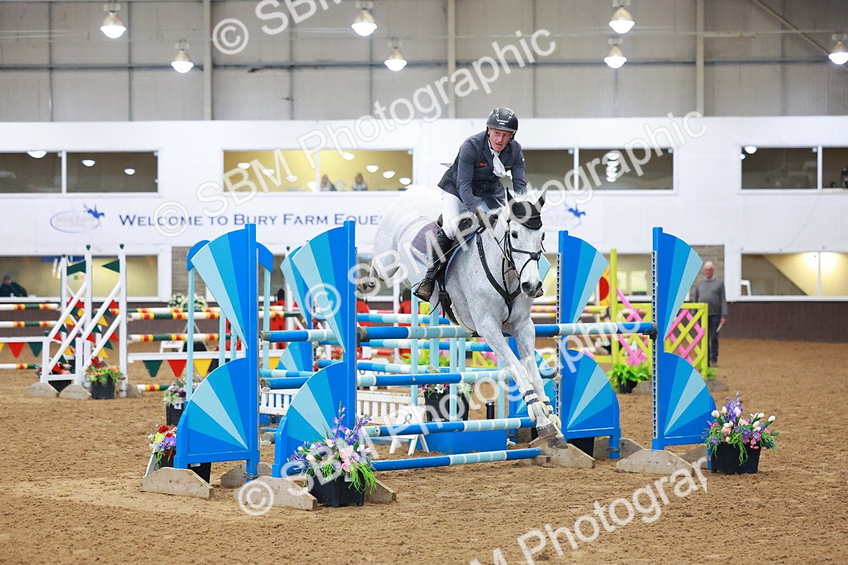SBM_003681 - Class 11 - Senior Foxhunter - 1.20m