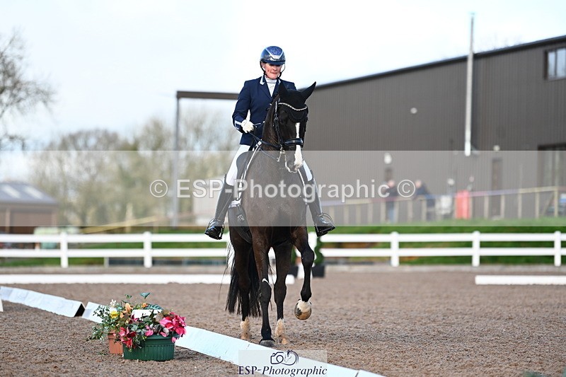 240218A-145524-08956 - 280-Nicola.Buchanan-ST.GILES.DARK.MAGIC