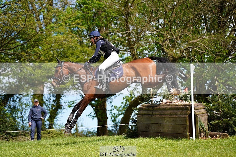 260418-130824-04108 - G-302-Elise.Cadman