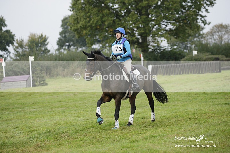  WWHT 171021 1052 - Open Novice (0.80m)  17/10/21