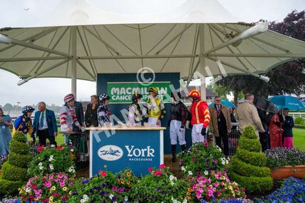 150624-L-Macmillan Ride Of Their Lives-4203 - 12.30pm Macmillan Ride of Their Lives