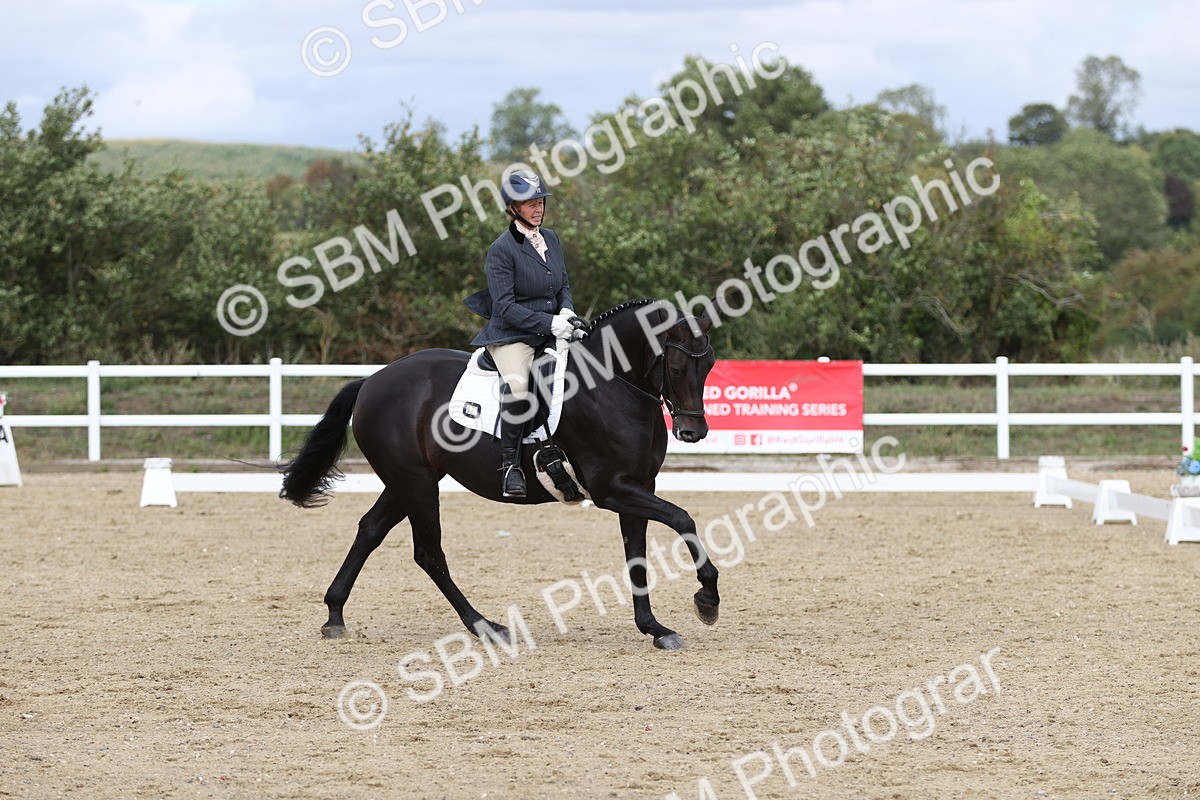 SBM_003884 - Class 9 - Novice 3 Champs