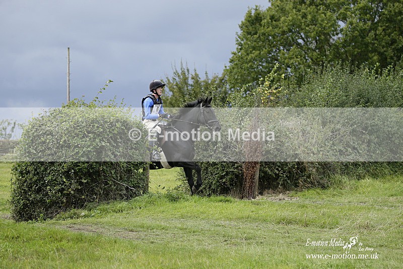  WWHT 031021 3286 - Intermediate (0.90m)  03/10/21