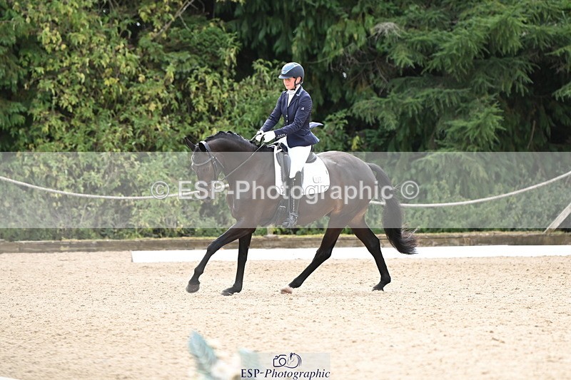 250808A-154541-01413 - 032-Caitlin.BurgessFurst.Sandreo.MFS