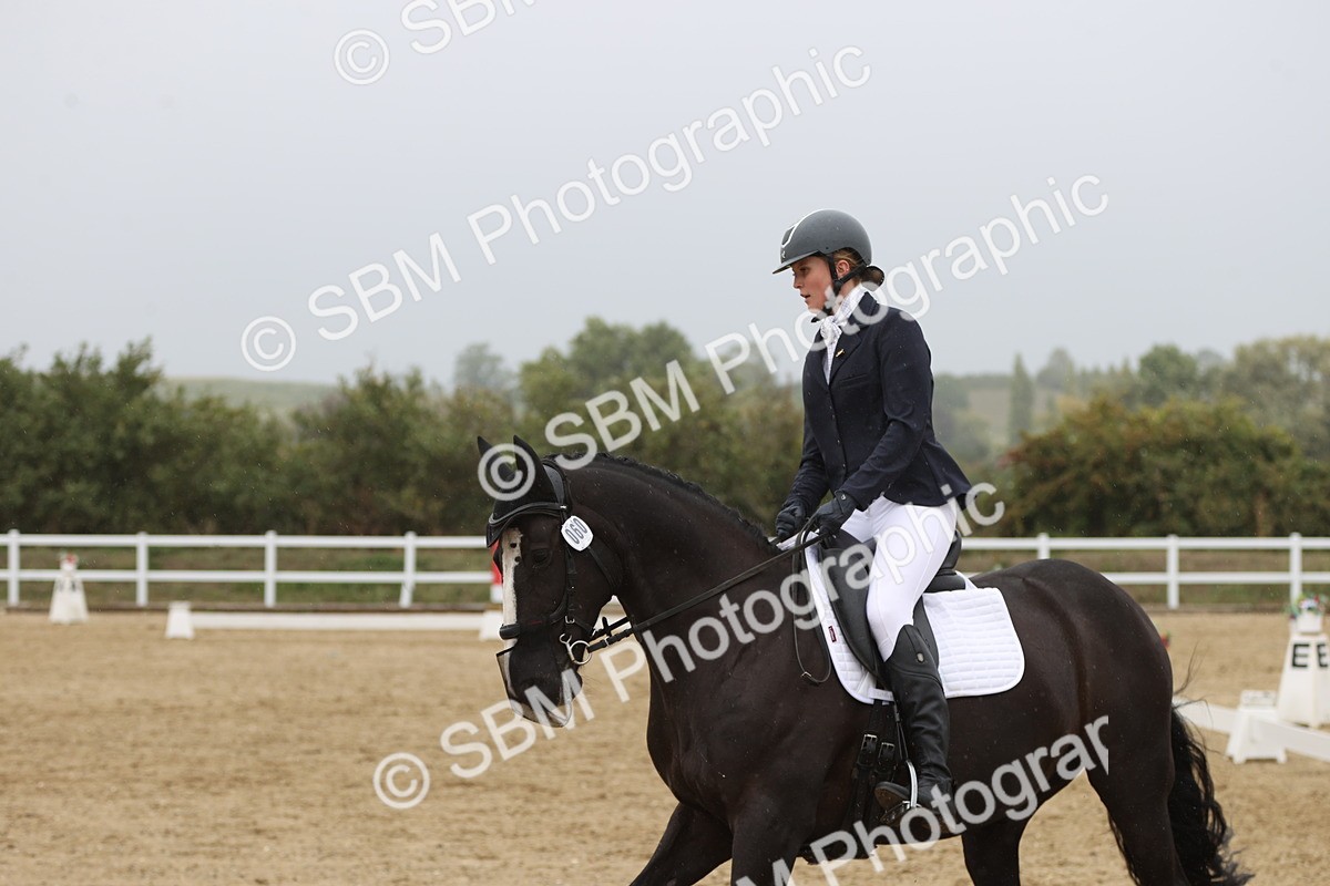 SBM_004390 - Class 9 - Novice 3 Champs