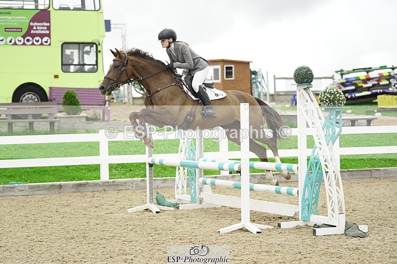 230728A-124902-01957 - Cls 9 85cm Amateur Quali