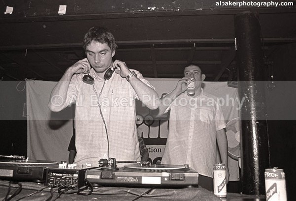 07 unabombers - Friends-&-Family @ the-roadhouse 15.09.01