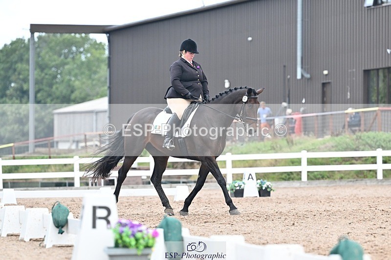 250907-134124-08554 - 013-Mairead.DolanBelperhill.Aint.She.Sweet