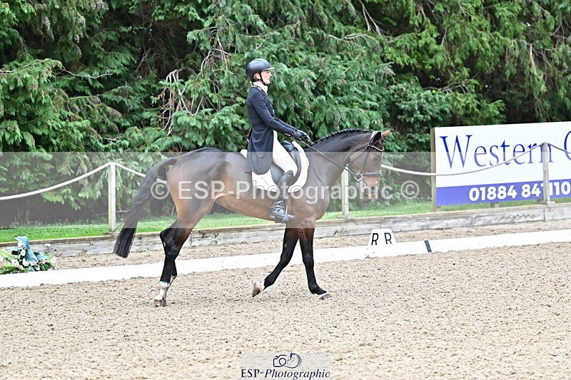 251022A-150741-00210 - C-210-Sarah.Gairdner