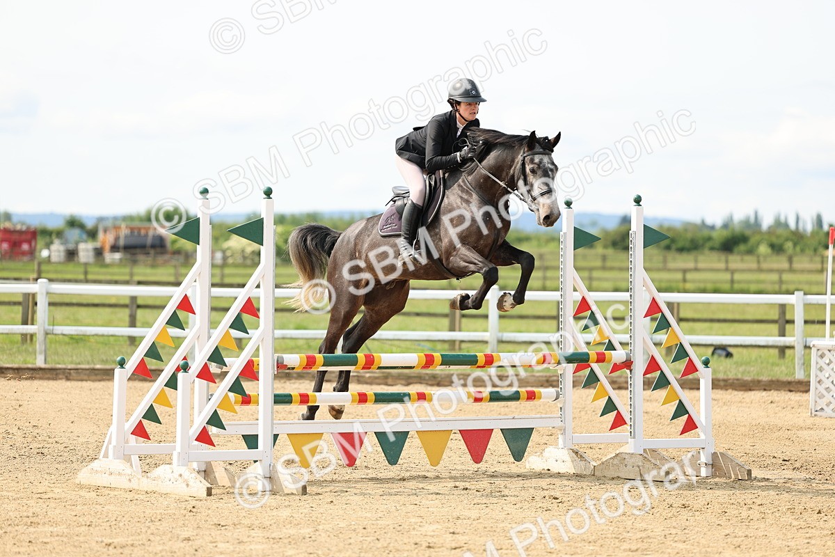 SBM_004210 - Class 16 - Senior British Novice - 90cm