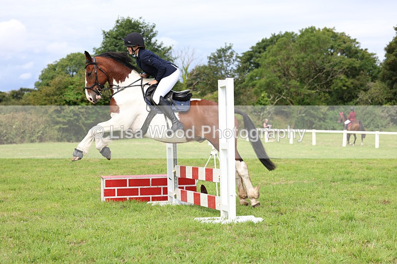 3E7A5909 - Class 2: 70cm Juniors and Seniors