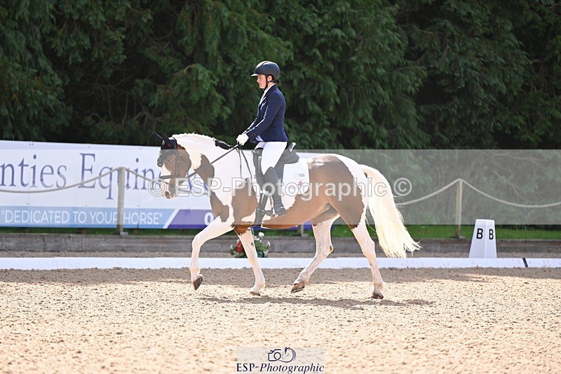 240809-103737-00344 - 160-Sian.Lowe-Pinecroft.Indigo