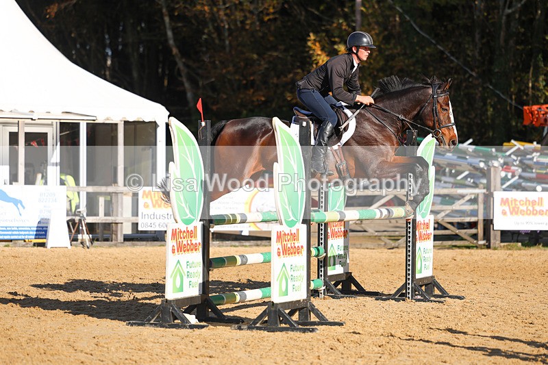 3E7A5644 - Class 7: Senior Newcomers/1.10m open