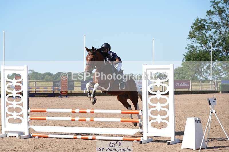 250712-093753-01156 - Cls 1 Pony Intro 70cm