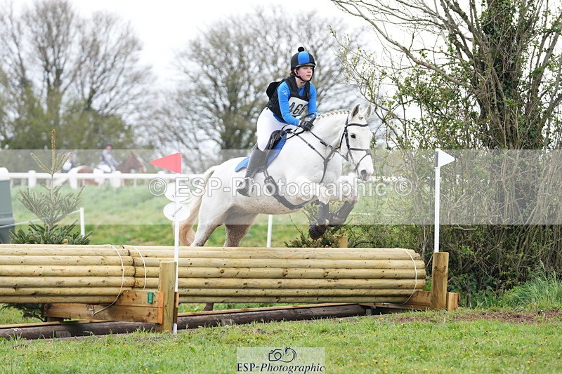 250419-102158-09030 - 468-Issy.Baldock-FREDDIE