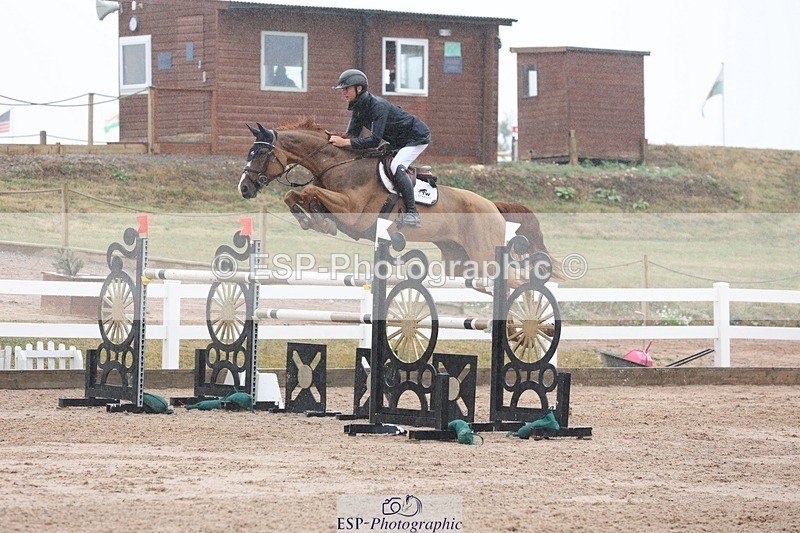 250717-142109-05922 - Cls 1, 3 Star Small Tour Start to Break