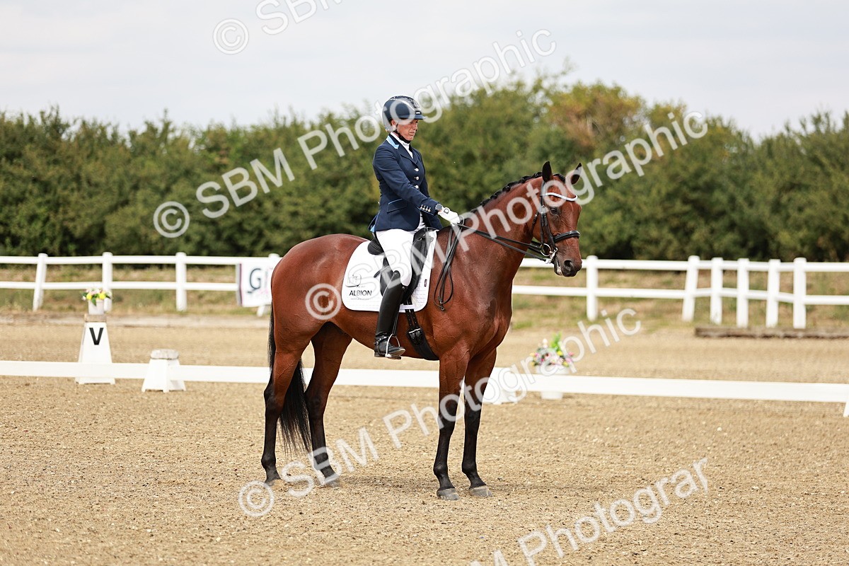 SBM_003535 - Class 7 - Advanced Medium 6 Gold - 13.16-14.36