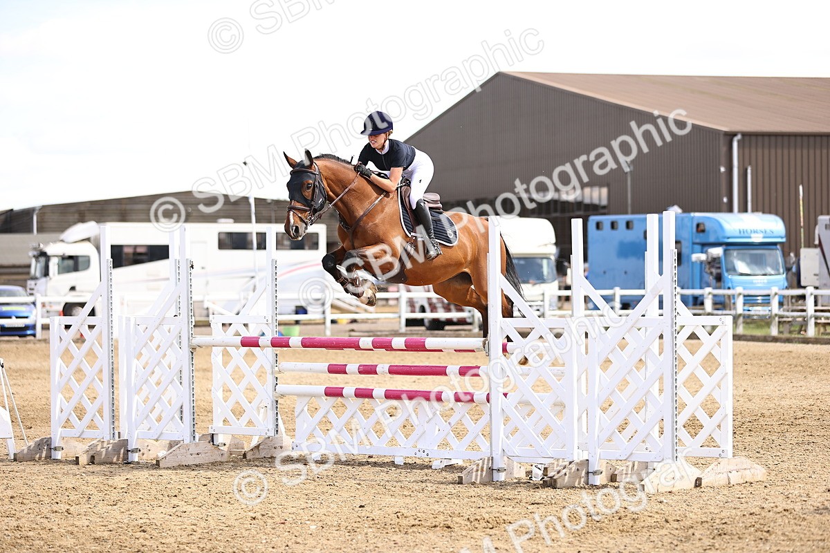 SBM_001301 - Class 6 - Senior Newcomers - 1.10m