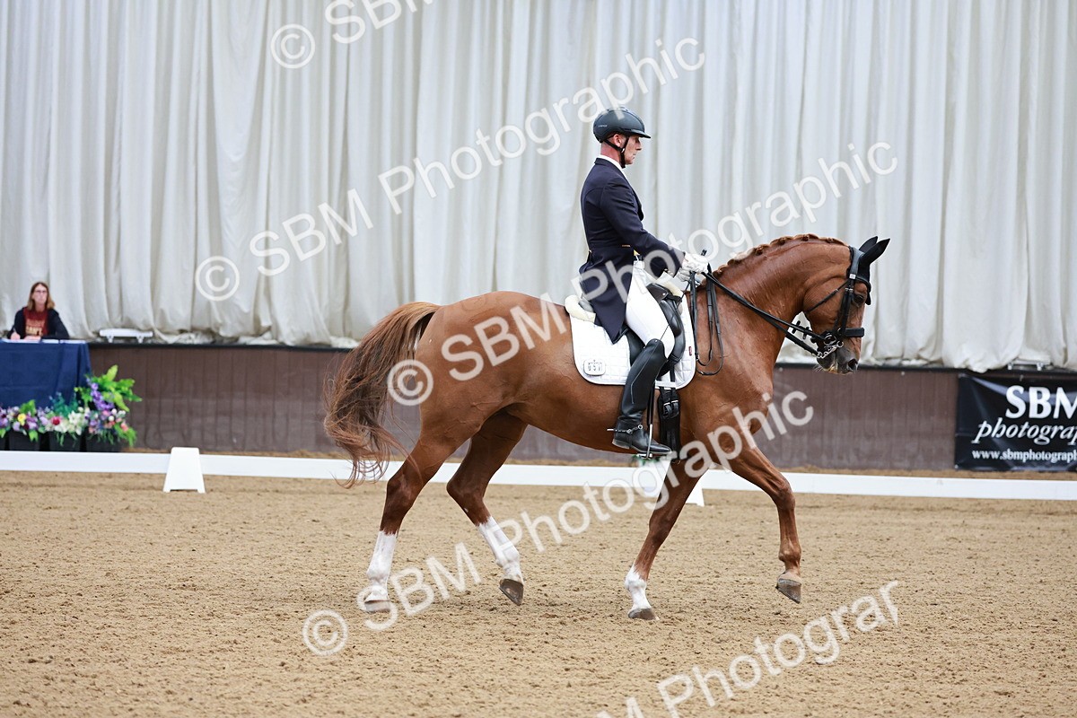 SBM_015701 - Class 5 - FEI INT II - 15.48-17.00