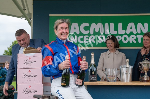 150624-Race 1-Lord Melbourne-4555 - Race 1 1.50pm Queen Mother's Cup Handicap