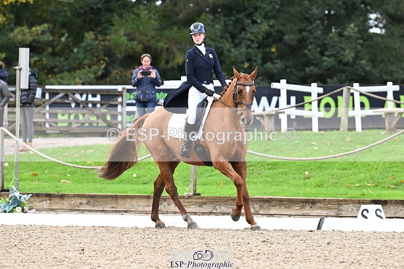 251023A-101148-01456 - B-127-Jessica.McCaldin