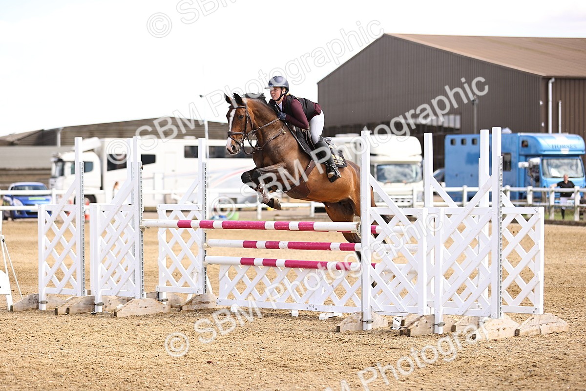 SBM_001179 - Class 6 - Senior Newcomers - 1.10m